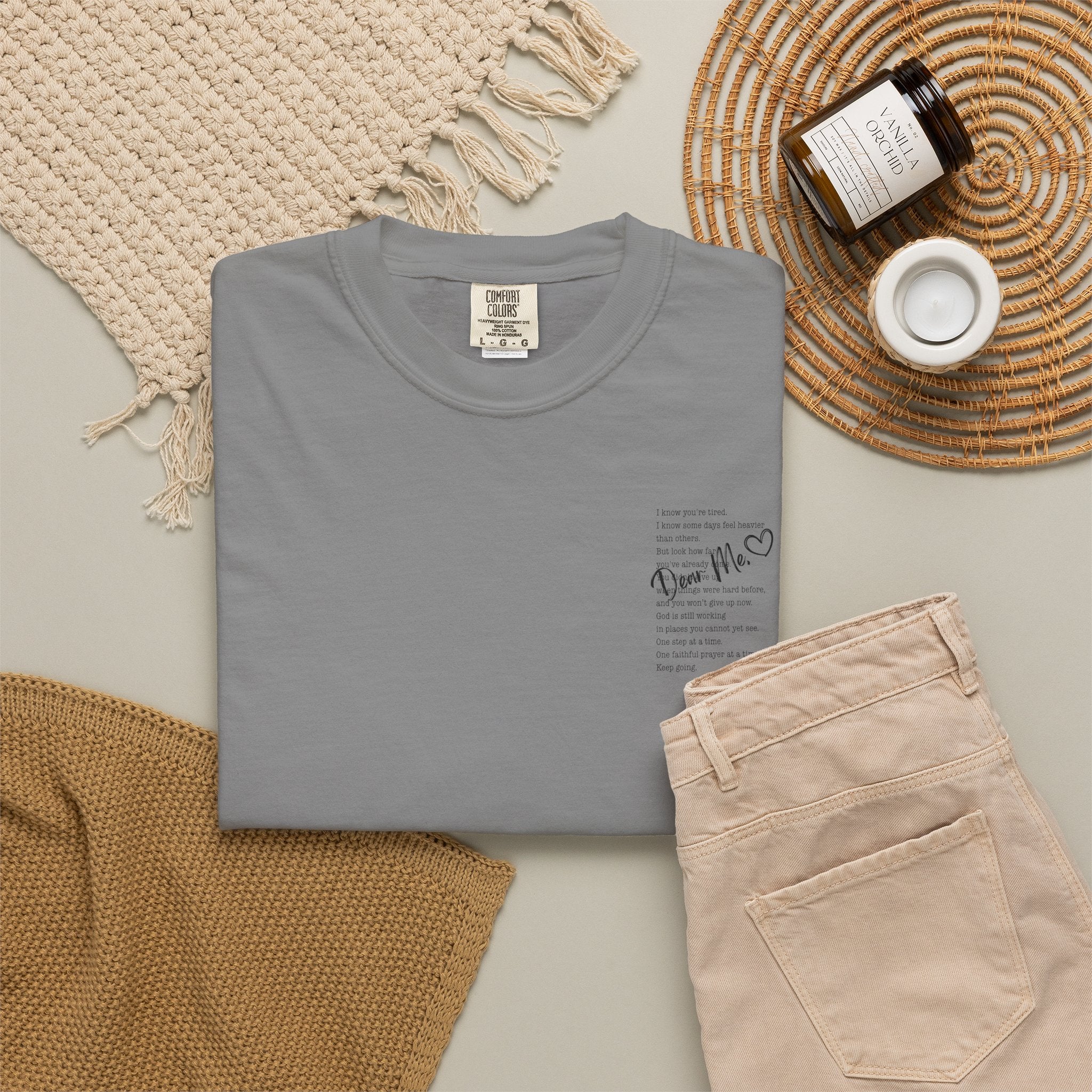 Encouraging Note T-Shirt — 'Never Give Up' Inspirational Tee